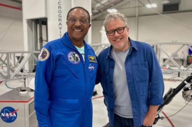  Une rencontre inspirante au cœur de l’innovation spatiale.